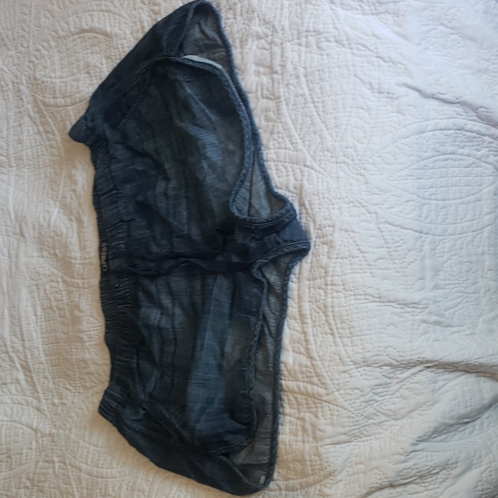 Express shorts sz L